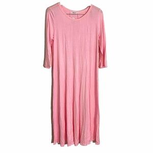 New Hotouch Boutique Pink 3/4 Sleeve Pink Pleated Midi Lightweight Dress